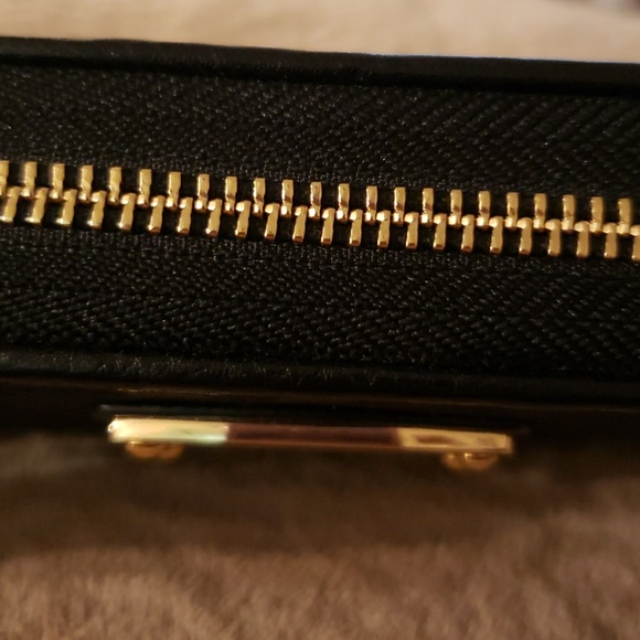 Wallet - Picture 7 of 8